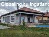 jpts csaldi hz medencvel kivl ron Balatonszabadib