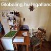 MEZKOMROMBAN a Si szomszdsgban csaldi hz, nagy kertt