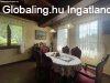 Modern, feljtott vidki rezidencia lovas kzponttal s tel