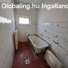 Gombn feljtst ignyl 150 m2 hz, 916 m2 telek