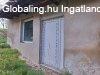 Elad csaldi hz Szakcson csendes utcban!