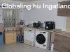 Elad csaldi hz Kecskemt, 	Praktiker ruhz kzelben