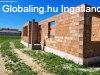 Elad csaldi hz Bugyi, 	j utca