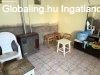 Elad csaldi hz Kecskemt, 	Piac kzelben