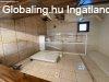 Szls utcban 1800 m2 telken feljtott paraszthz bvtsi