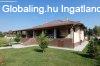 Elad 310 nm-es jszer llapot Csaldi hz Szigetcsp