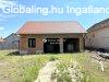 Belvros s a piac kzelben 1582 nm-es telken, feljtand 