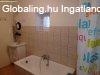 Komlskn 2 szobs feljtott paraszthz, telekkel