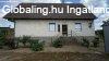 Tgas csaldi hz nagy telekkel, feljtsra vrva ? alakts