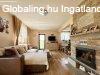 Elad kt csaldi hz egy telken, llegzetelllt panormv