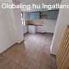 Monoron 2 szoba+nappalis, napelemes csaldi hz
