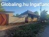 Elad csaldi hz Bcsbokod, 	Csendes utcban