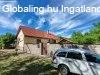 Elad csaldi hz Dvod, 	Falukzponthoz kzel