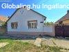 Elad csaldi hz Nagybaracska, 	Zrnyi Mikls utca