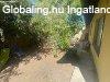 Elad csaldi hz Lenyfalu, 	Dunaparthoz kzel