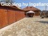 Elad 150 nm-es Feljtott Csaldi hz Sikls