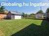 Elad 153 nm-es Feljtott Csaldi hz Pcs Hird 