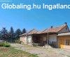 Elad csaldi hz Csikstttsn, gazdasgi pletekkel, nag