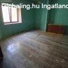 Elad csaldi hz Keszthely klterleten