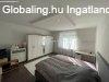 Feljtott 3 szobs csaldi hz, klnll lakrsszel - Lajo