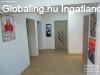 Feljtott csaldi hz - Mak