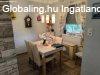 jszszi 67m2-es feljtott csaldi hz elad!
