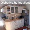 Feljtott csaldi hz + kln apartman, risi telekkel ? G