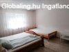 Elad feljtott vendghz Bkkszkfrd mellett ?  panorm