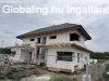 Elad 130m2-es Ikerhz, Trnok