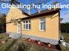 Elad� 110.00 nm-es Fel�j�tott Csal�di h�z Nagyk�ta