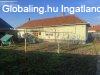Elad� 68.00 nm-es Csal�di h�z J�szber�ny