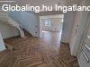 Elad� okosotthon rendszerrel felszerelt csal�di h�z Si�foki-