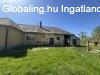 Elad� csal�di h�z Sorkik�polna, 	Alkotm�ny utca
