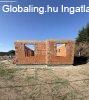 Elad� ikerh�z Taksony, 	�j�p�t�s� otthon Taksonyban