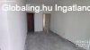 Elad� f�l�j�tott h�z Mak�n