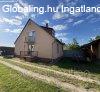 Csorna - 2 lakr�szes csal�di h�z elad�