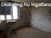 Elad� 6550.00 nm-es Fel�j�tand� Csal�di h�z Ok�ny