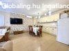 Fel�j�tott 2 lak�sos csal�di h�z 250 m�terre a Balatont�l