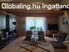 Belv�rosi, utcafronti egyszob�s h�zr�sz