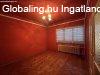 Kunadacson 4 szob�s, k�tgener�ci�s csal�di h�z k�l�n �p�letb