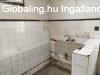 Lehet�s�gekkel teli csal�di h�z elad� Boldv�n