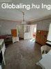 Elad� vend�gh�znak is kialak�that� csal�di h�z M�tranov�kon