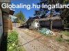 Elad� csal�di h�z T�alm�s, 	�voda k�zel�ben