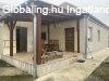 Hegyeshalomban k�t utc�r�l megk�zel�thet� csal�di h�z 24 f�r