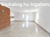Elad� fel�j�tott csal�di h�z Abonyban