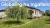 Gy�r�jbar�ton 939 m2-es parkos�tott telken �p�lt, nappali + 