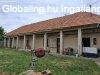 Fel�j�tand� csal�di h�z az �chim lak�telep mellett