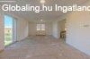 Csal�di h�z Hars�nyban sz�p kil�t�ssal!