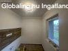 Teljes k�r�en fel�j�tott, modern csal�di h�z elad� �d�ndon.