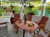 Elad� 78.00 nm-es Fel�j�tott Csal�di h�z Balatonf�ldv�r